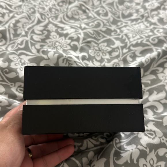 His & Her watch set from Jones Nyc Macy’s. - Picture 5 of 5